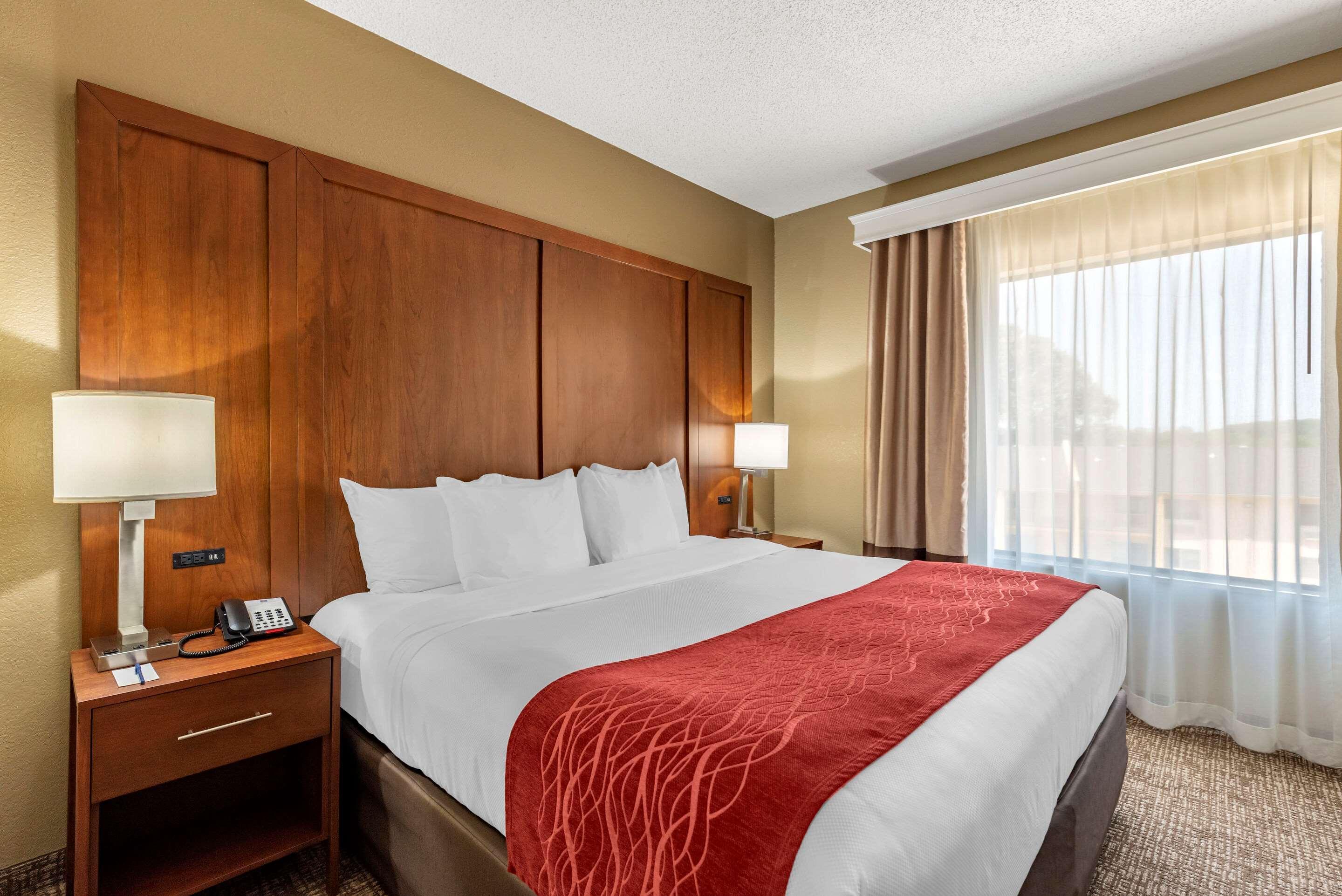 Comfort Inn & Suites Ельдорадо Екстер'єр фото